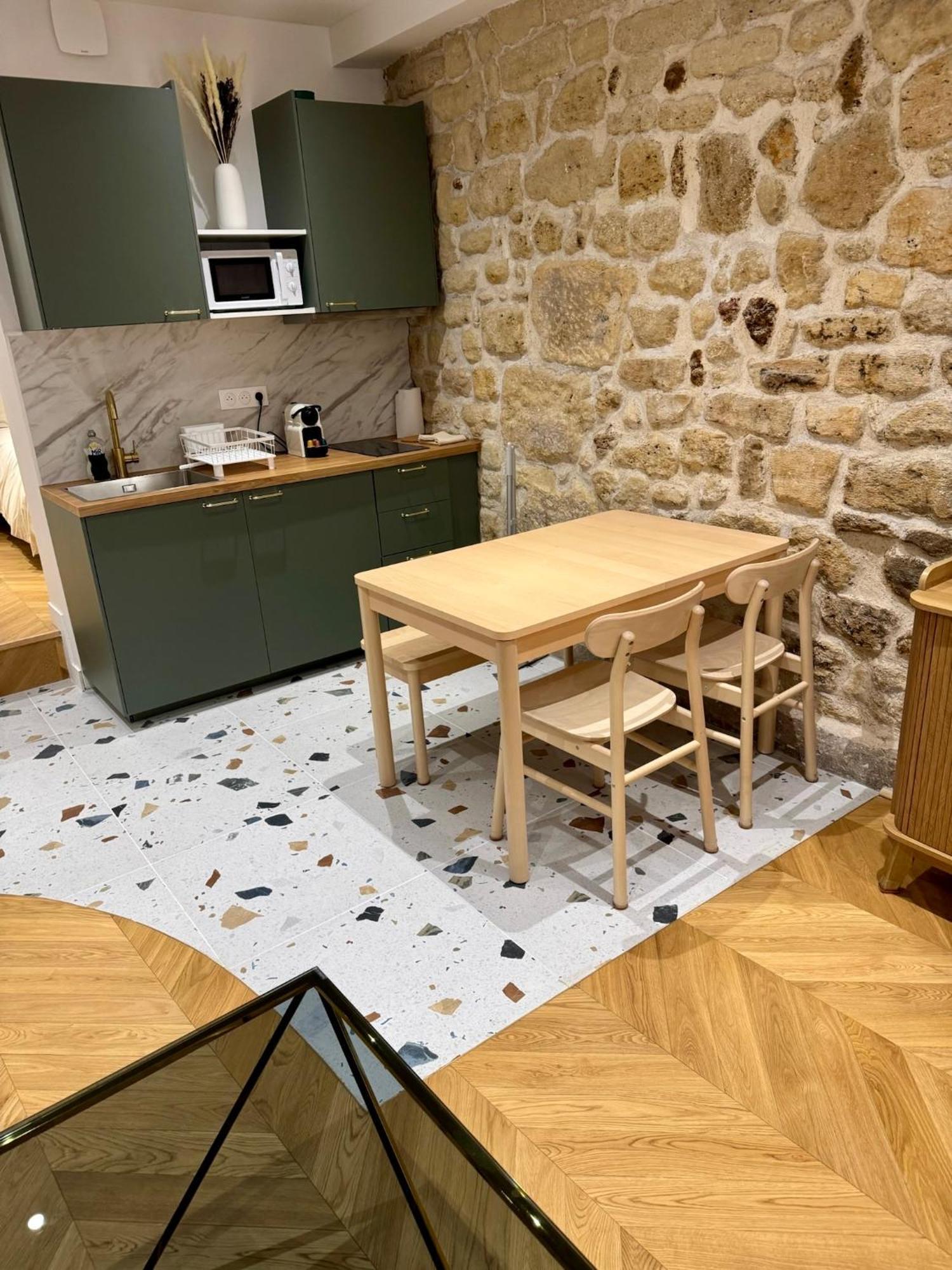 Sejour Magique Au Coeur De Homestay Paris